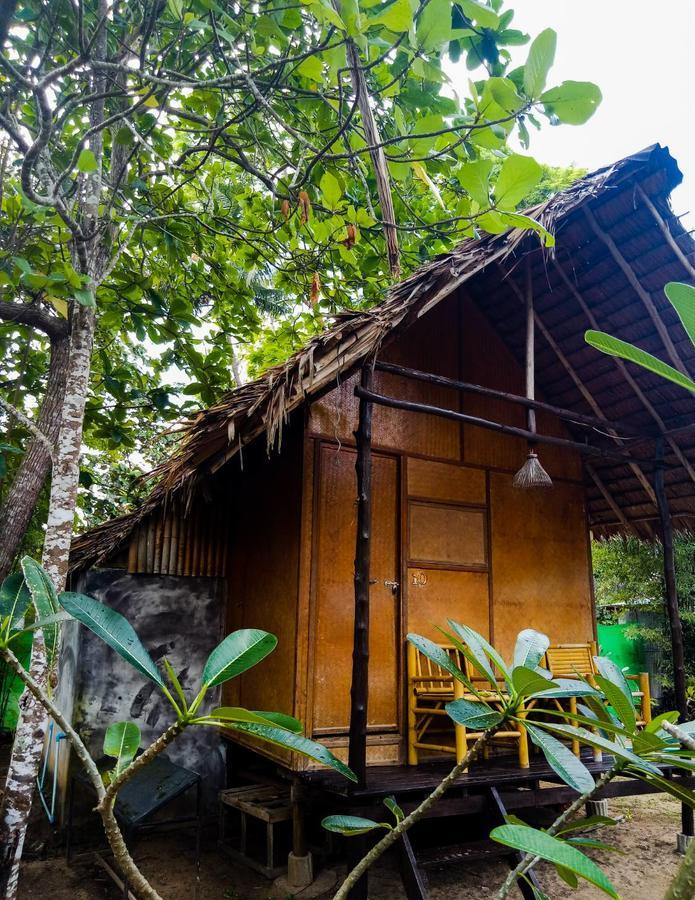 Ozone Beach Huts Koh Lanta Exterior photo
