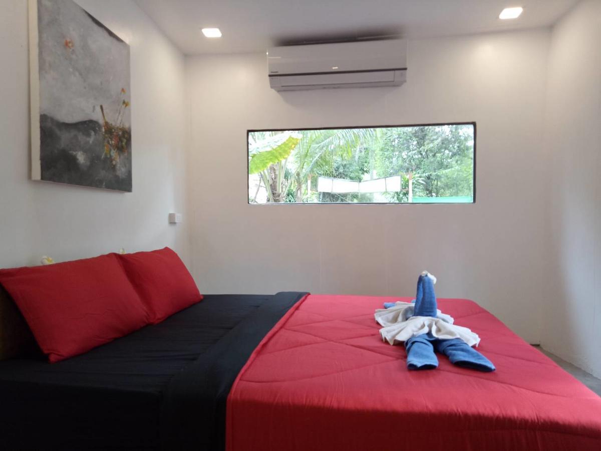 Ozone Beach Huts Koh Lanta Exterior photo